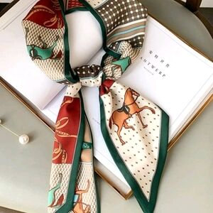 Chic Equestrian Print Twillie with Green and Red Accents